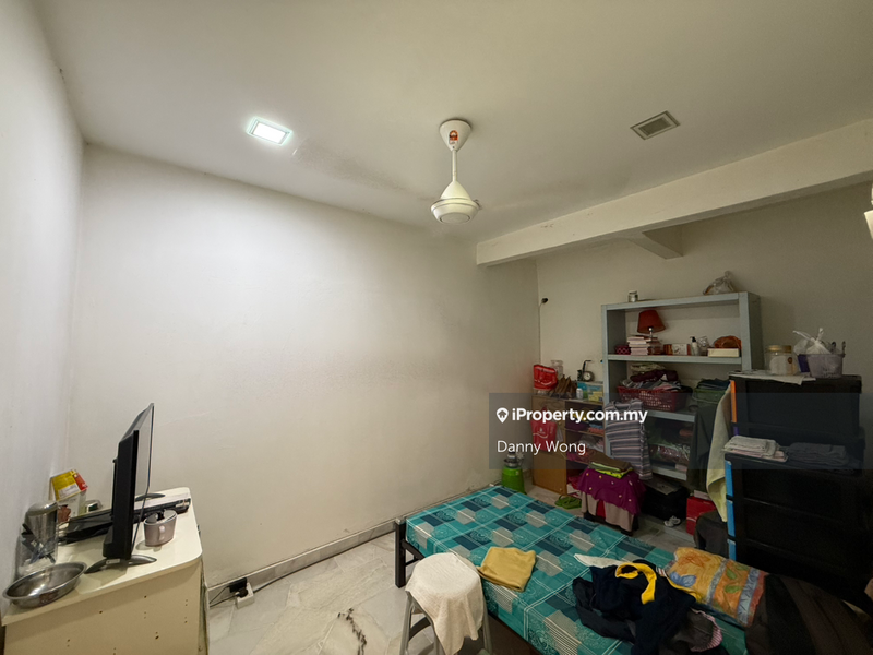 Rumah Teres 2-Tingkat untuk Dijual di Bandar Country Homes, Rawang oleh Danny Wong - iProperty.com.my