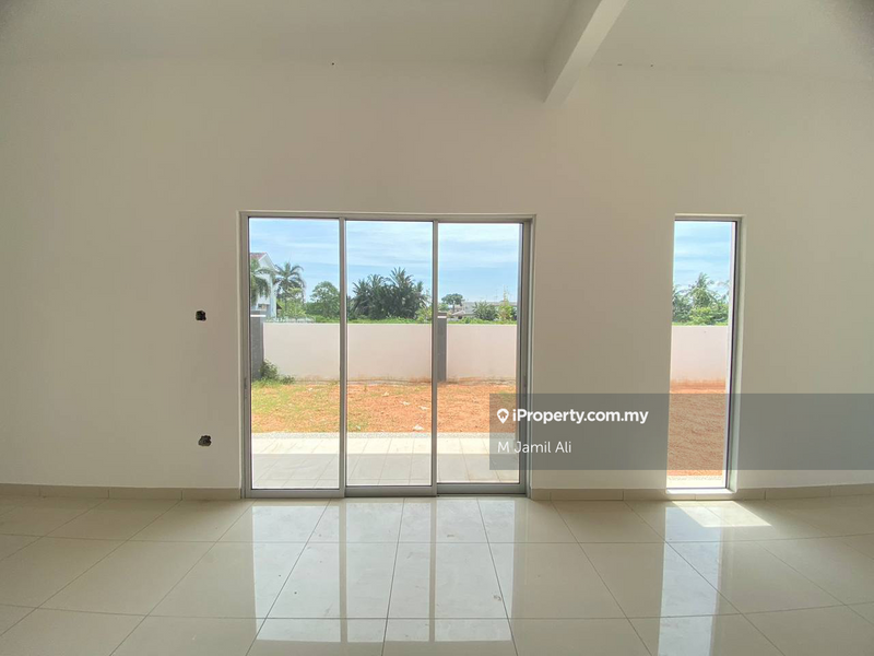 1-storey Terraced House for Sale in Taman Desa Cemerlang, Batu Pahat by M Jamil Ali - iProperty.com.my
