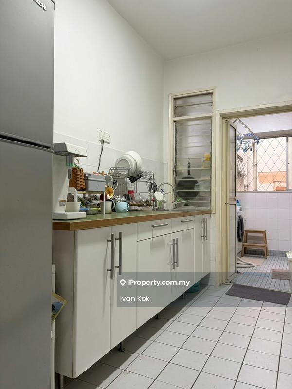 Condominium for Sale in Kelana Puteri by Ivan Kok - Kitchen - iProperty.com.my