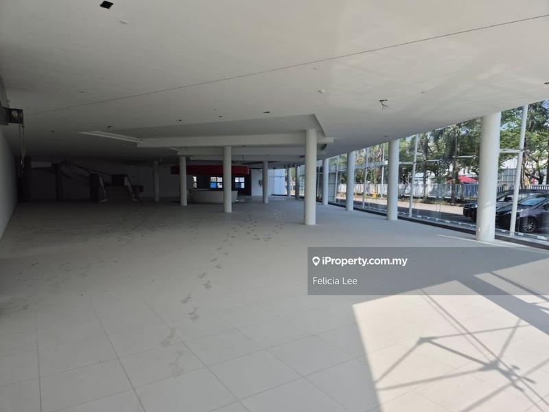 For Rent - Car Showroom & Service Centre