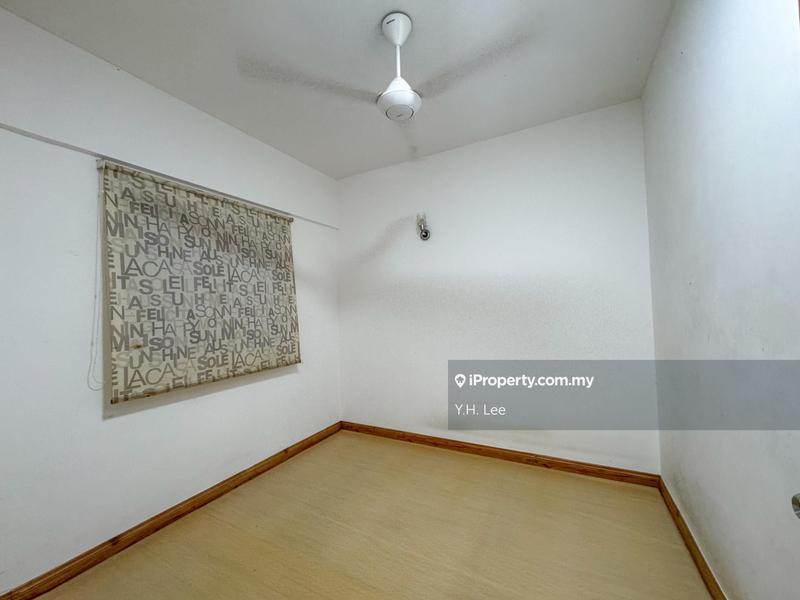 Kediaman Servis untuk Dijual di Beverly Tower @ Plaza Medan Putra oleh Y.H. Lee - iProperty.com.my