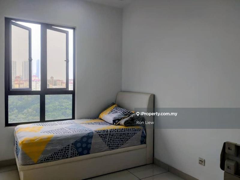 Service Residence for Rent in Ten Kinrara by Ron Liew - iProperty.com.my