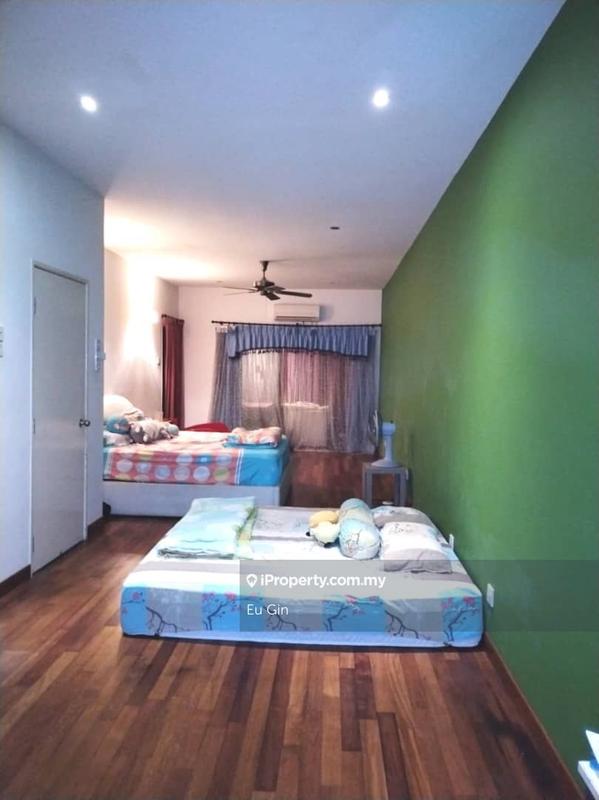 3-storey Terraced House for Sale in Lake Fields, Sungai Besi by Eu Gin - iProperty.com.my