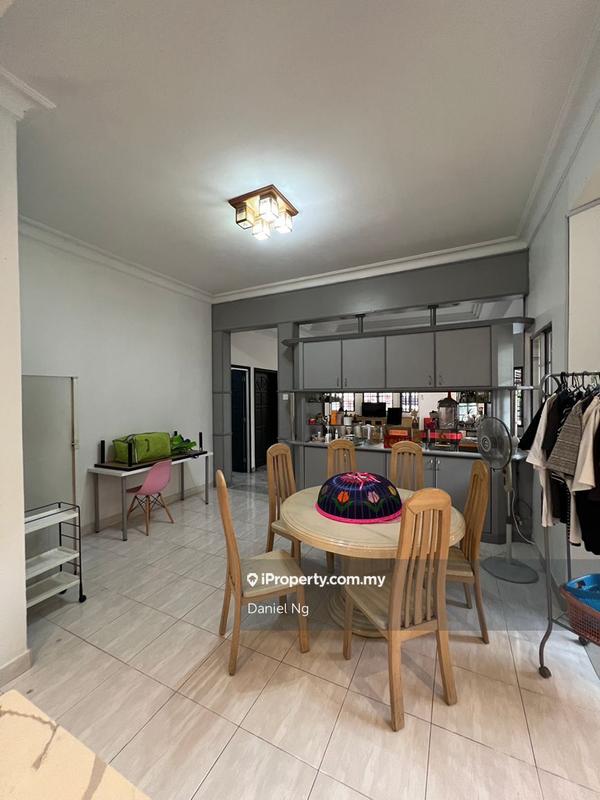 Rumah Berkembar untuk Dijual di Cheras Perdana 8, Batu 11 Balakong C180, Cheras oleh Daniel Ng - iProperty.com.my