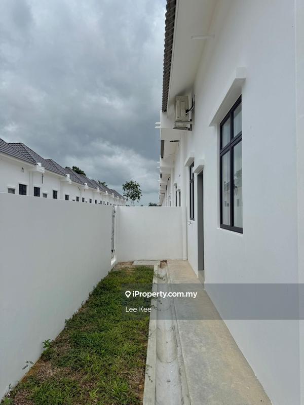 1-storey Terraced House for Sale in Taman Mekar Emas, Ayer Hitam by Lee Kee - iProperty.com.my