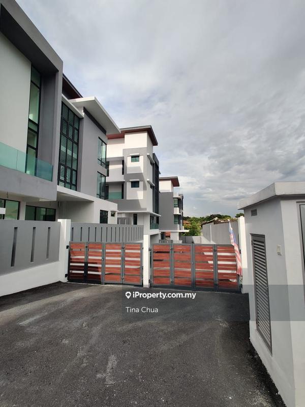 Bungalow House untuk Dijual di Taman Overseas Union (Taman Oug), Jalan Klang Lama (Old Klang Road) oleh Tina Chua - iProperty.com.my