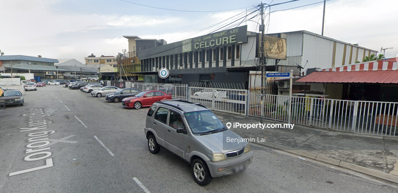 For Sale - Taman Kepong Freehold 2 Storey Detached Factory for Sale