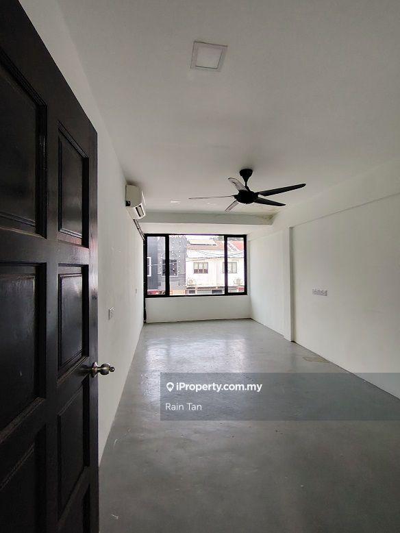 For Sale - Salak South Garden Kuala Lumpur