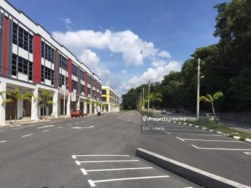 Shop for Sale in 2g2g5, Kuala Lipis by Eric Leong - iProperty.com.my