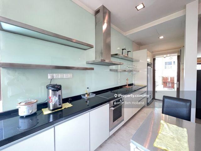 Rumah Berkembar untuk Dijual di Mont Kiara, Kuala Lumpur oleh Joelle Beh Holland - iProperty.com.my