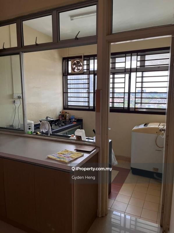 Apartment for Sale in Kipark Apartment by Gyden Heng - iProperty.com.my