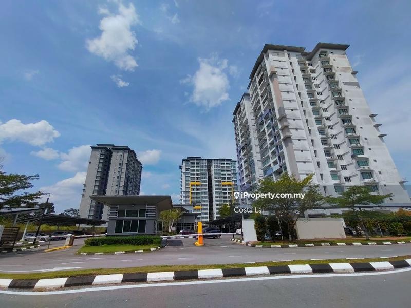 For Sale - Skyvilla Residences