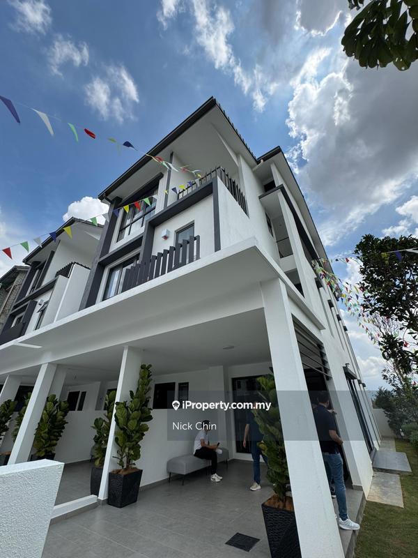 Rumah Teres 2-Tingkat untuk Dijual di Bandar Kinrara Seksyen 1, Bandar Kinrara oleh Nick Chin - iProperty.com.my