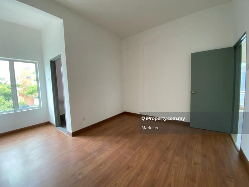 Semi-Detached House for Sale in Taman Baiduri 2, Dengkil by Mark Lee - iProperty.com.my