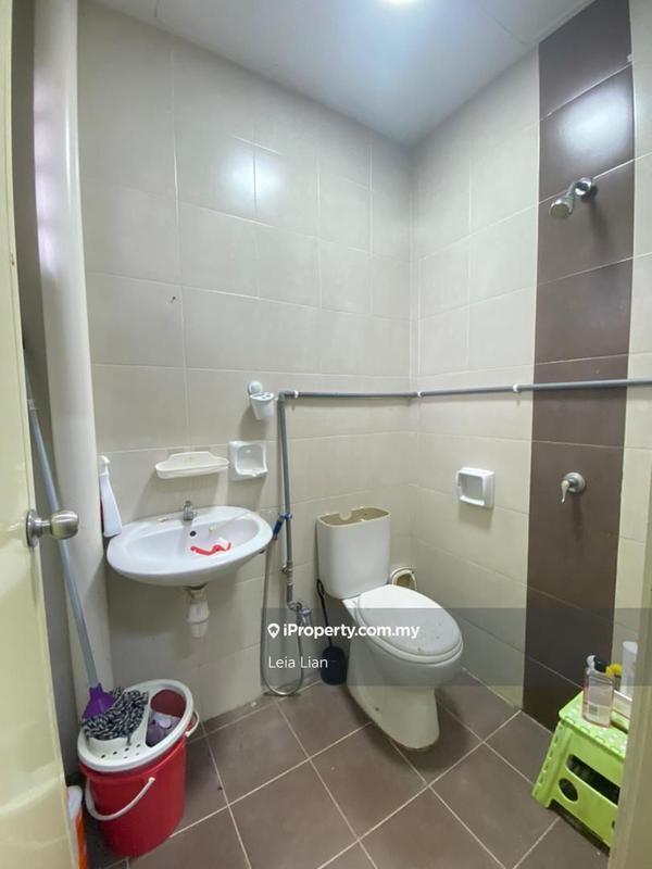 Rumah Berangkai 2 Tingkat untuk Dijual di Bandar Saujana Putra, Tanjong Duabelas oleh Leia Lian - iProperty.com.my