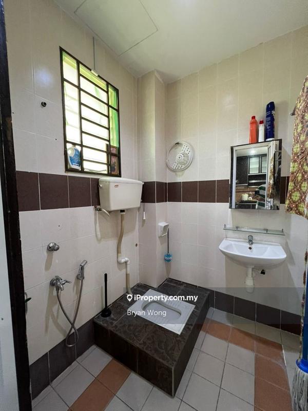Rumah Teres 2-Tingkat untuk Dijual di Taman Puncak Saujana, Kajang oleh Bryan Wong - iProperty.com.my