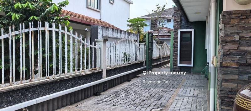Bungalow House for Sale in Saujana Akasia, Sungai Buloh by Raymond Tan - iProperty.com.my
