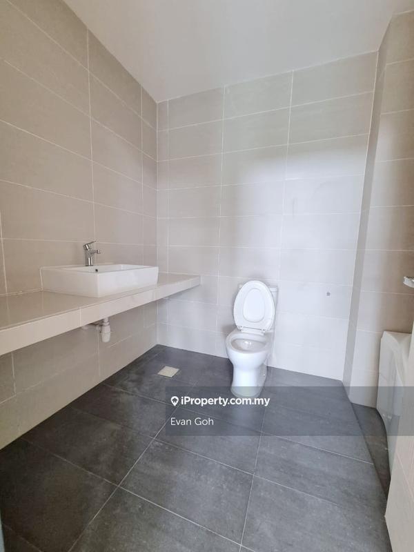 2.5-storey Terraced House for Sale in Bandar Nusaputra, Puchong by Evan Goh - iProperty.com.my