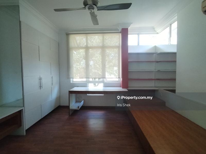 Bungalow House for Sale in Kota Kemuning, Shah Alam by Iris Shek - iProperty.com.my