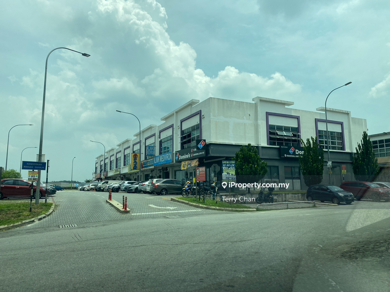 Shop for Sale in Taman Taming Jaya, Balakong by Terry Chan - iProperty.com.my