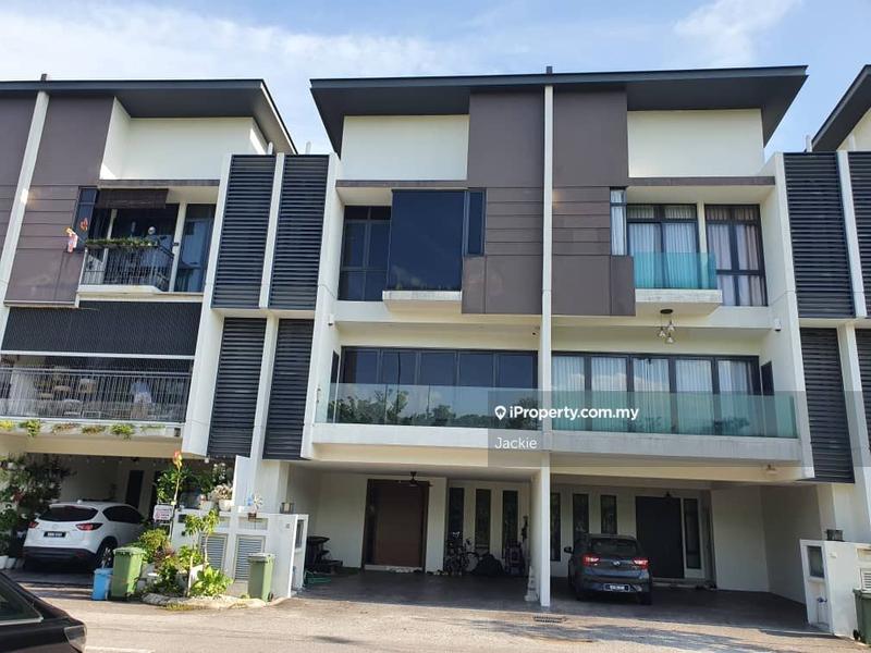 3-storey Terraced House for Sale in Bandar Damai Perdana, Seri Kembangan by Jackie - iProperty.com.my