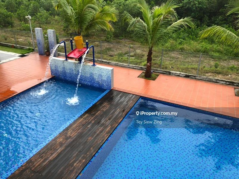Rumah Berkembar untuk Dijual di Taman Bukit Serdang, Seri Kembangan oleh Tey Siew Zing - iProperty.com.my