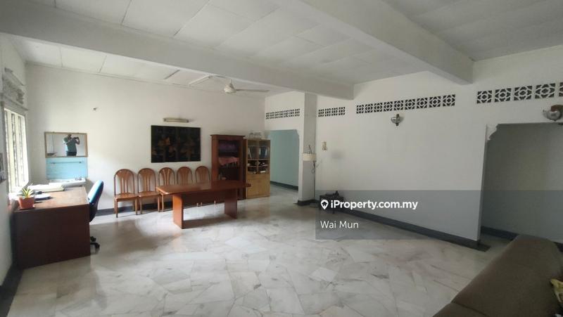 Bungalow House for Sale in Taman Million, Jalan Ipoh by Wai Mun - iProperty.com.my