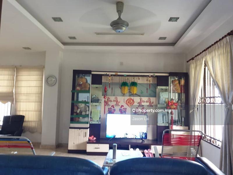 Bungalow House for Sale in Bukit Rahman Putra, Sungai Buloh by Jason Lai - iProperty.com.my