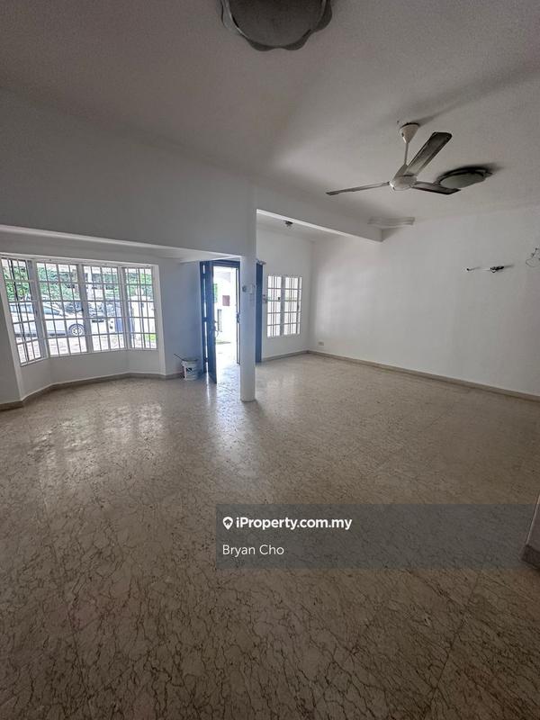 Rumah Berangkai 2 Tingkat untuk Dijual di SS12, Subang Jaya oleh Bryan Cho - iProperty.com.my