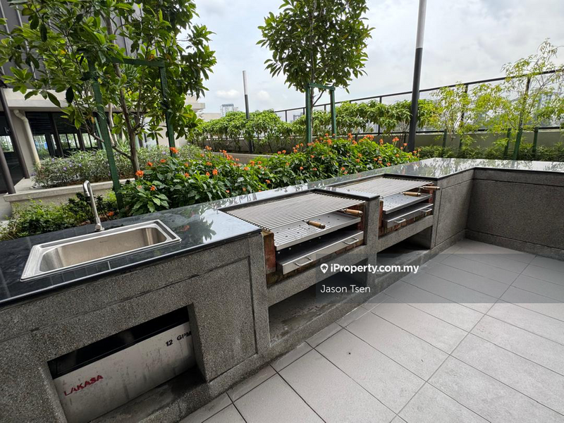 Service Residence for Sale in The Pulse Residence by Jason Tsen - iProperty.com.my