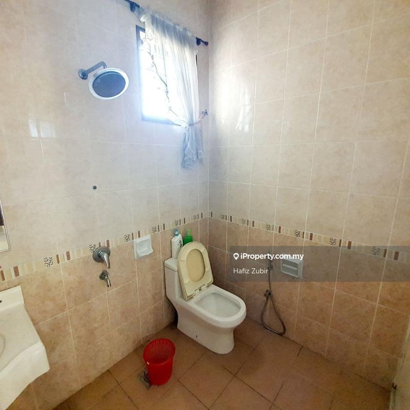 Banglo untuk Dijual di Bandar Seri Putra, Bangi oleh Hafiz Zubir - iProperty.com.my
