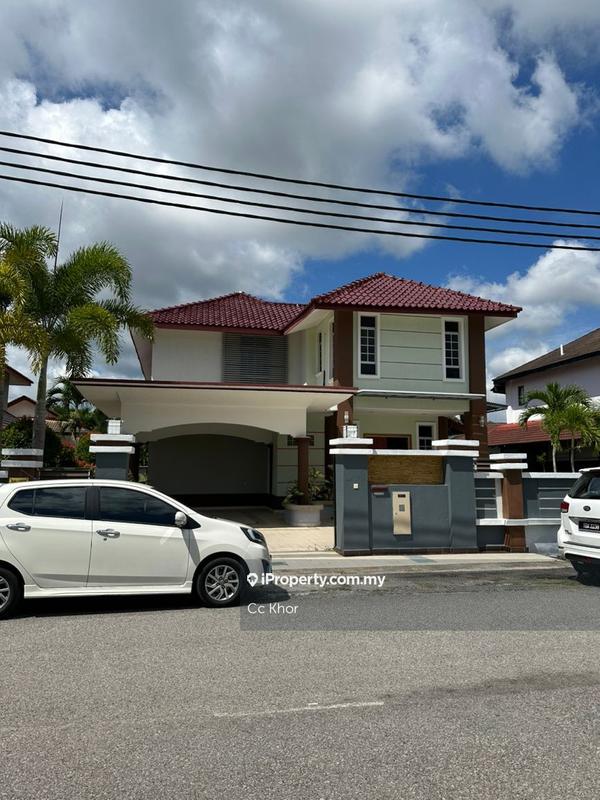 Bungalow House for Sale in Kuala Ibai, Kuala Terengganu by CC Khor - iProperty.com.my