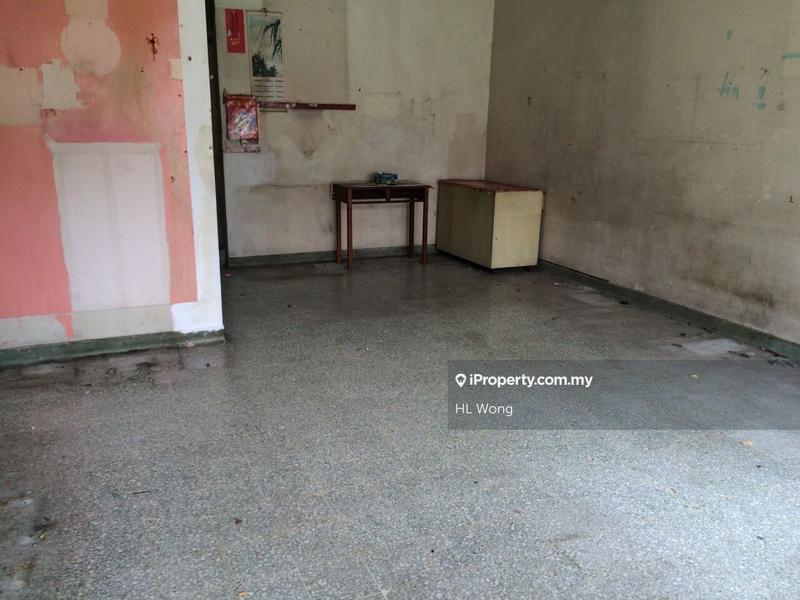 Terraced House for Sale in Sea Park, Petaling Jaya by HL Wong - iProperty.com.my