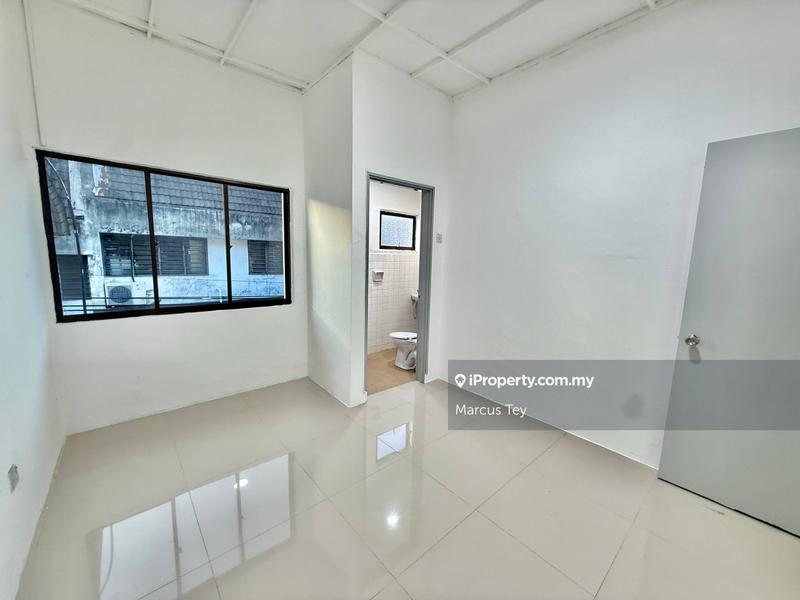 2-storey Terraced House for Sale in Taman Sri Kluang, Kluang by Marcus Tey - iProperty.com.my