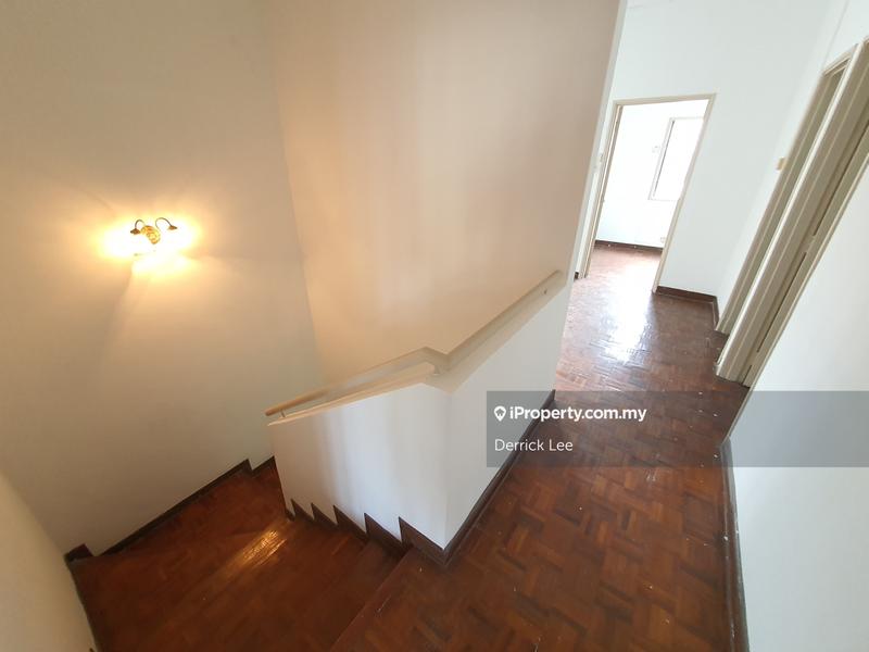 Rumah Berangkai 2 Tingkat untuk Dijual di Usj 2, Subang Jaya oleh Derrick Lee - iProperty.com.my