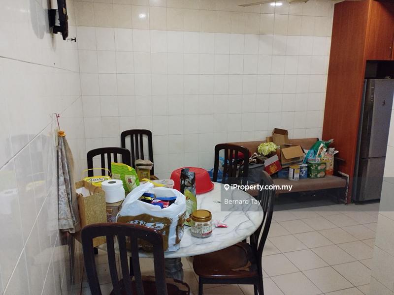 Rumah Teres 2-Tingkat untuk Dijual di SS 25, Taman Mayang, Petaling Jaya oleh Bernard Tay - iProperty.com.my