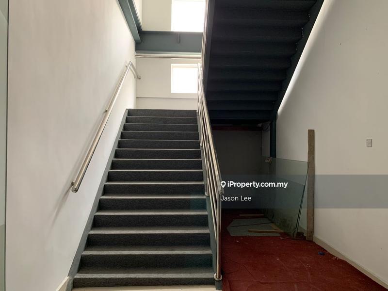 Gudang untuk Dijual di USJ, Subang Jaya, Petaling Jaya, Subang Jaya oleh Jason Lee - iProperty.com.my