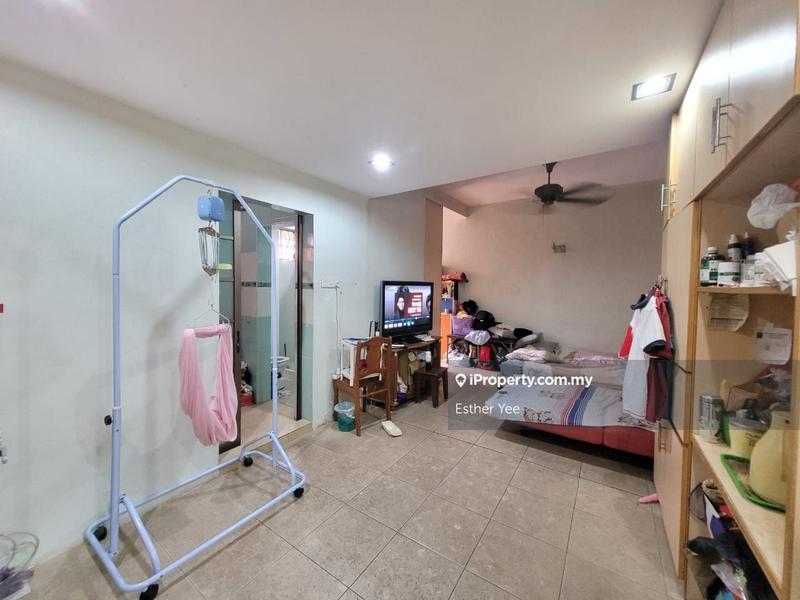 Rumah Teres 3-Tingkat untuk Dijual di Taman Dagang Permai, Ampang oleh Esther Yee - iProperty.com.my