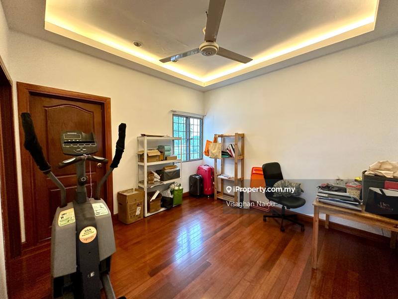 Bungalow House for Sale in Bandar Country Homes, Rawang by Visaghan Naidu - iProperty.com.my