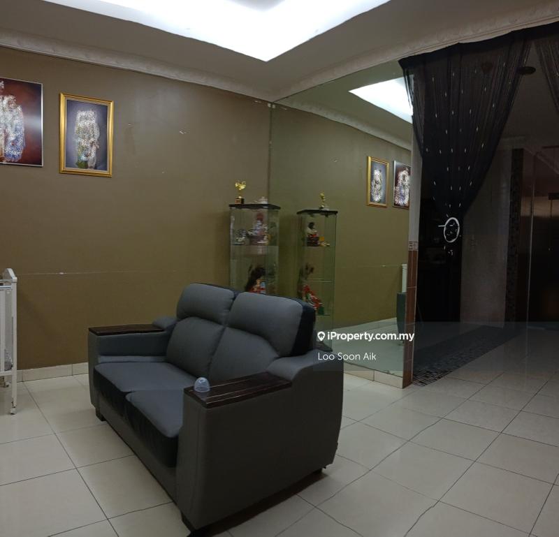 2.5-storey Terraced House for Sale in Taman Prima Tropika, Seri Kembangan by Loo Soon Aik - iProperty.com.my