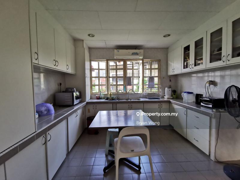 Bungalow House untuk Dijual di Seksyen 17, Petaling Jaya oleh Bryan Wong - iProperty.com.my