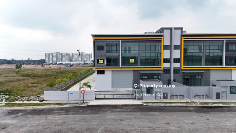 Kilang Berkembar untuk Disewa di Bandar Serenia, Dengkil oleh Fiqri Hazim Rozmi - iProperty.com.my