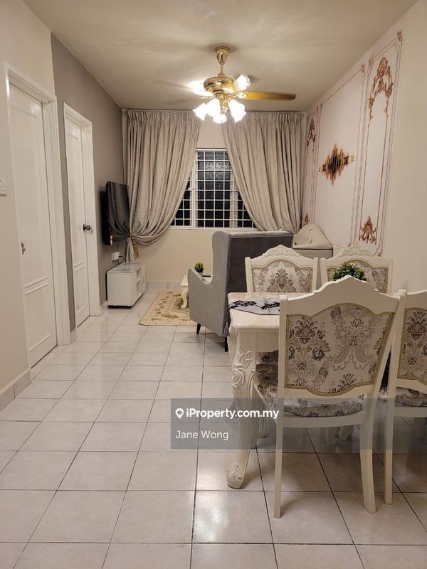 Rumah Flat untuk Dijual di Flora Damansara Flat oleh Jane Wong - iProperty.com.my