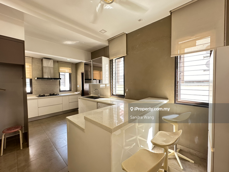 2.5-storey Terraced House for Sale in BU6 ( end lot) BU 6, Petaling Jaya, Bandar Utama by Sandra Wang - iProperty.com.my