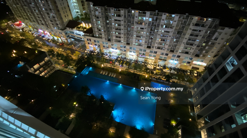 For Sale - Fortune Centra