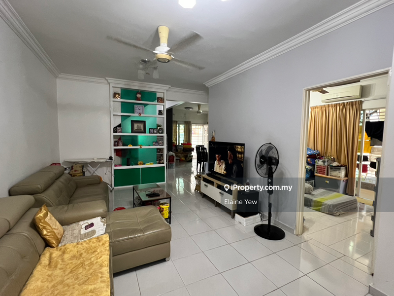 Rumah Bandar untuk Dijual di Amansiara, Selayang oleh Elaine Yew - iProperty.com.my