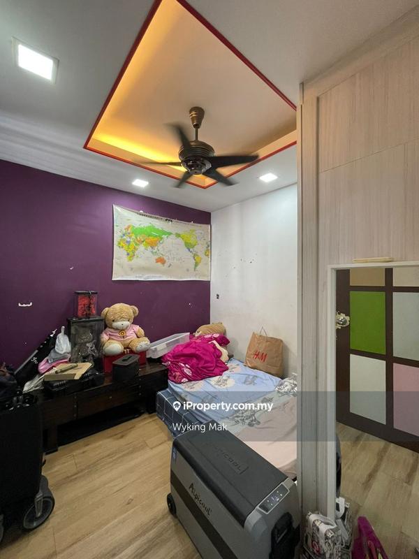 Service Residence for Sale in Diamond Residences by Wyking Mak - iProperty.com.my