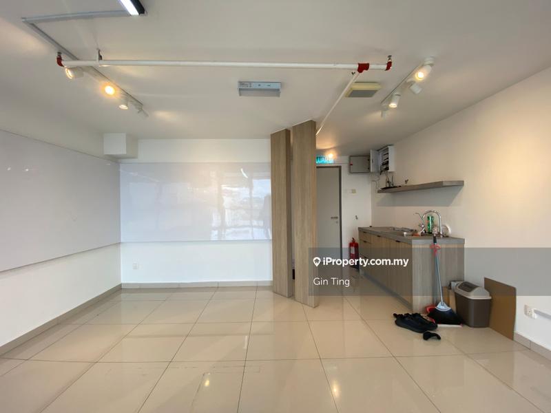 For Rent - Pinnacle Petaling Jaya