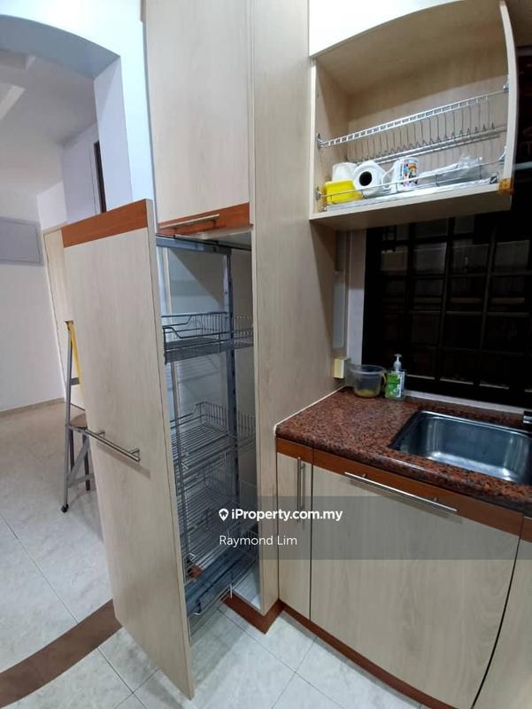 Condominium for Sale in Cheng Heights by Raymond Lim - iProperty.com.my