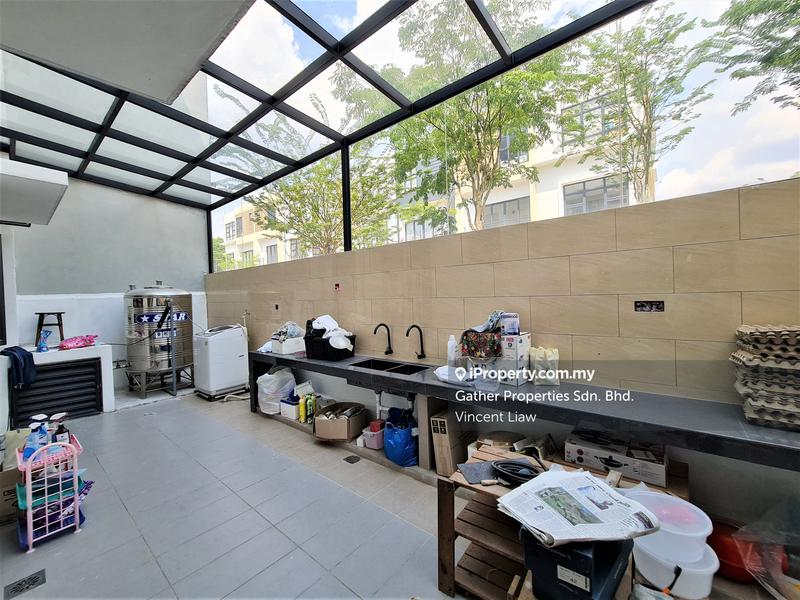 Semi-Detached House for Sale in The Estana 32, Kota Damansara by Vincent Liaw - iProperty.com.my